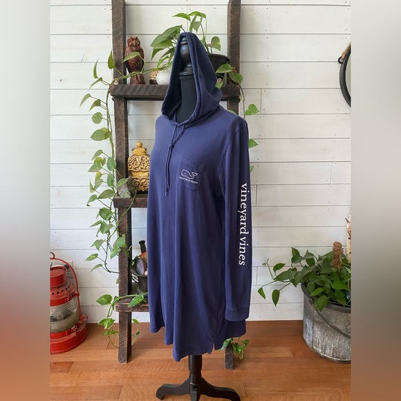 Vineyard Vines: Navy Hooded Tunic Dress with Sleeve Detail and Whale Logo - Picture 9 of 17